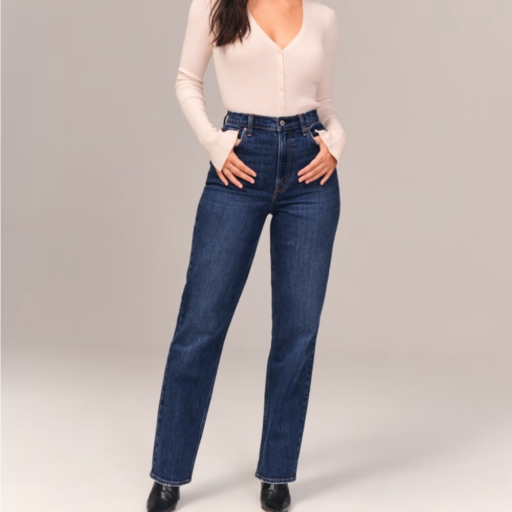 Curve Love Ultra High Rise 90s Straight Jean